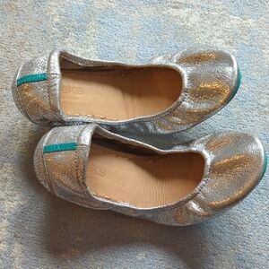 Tieks Silver Flats Size 8